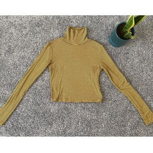 Forever 21 - Cropped Turtleneck